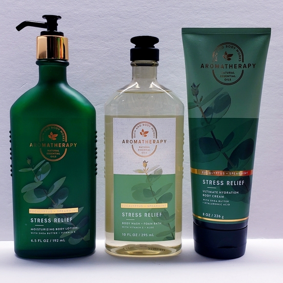 Bath & Body Works EUCALYPTUS & SPEARMINT Body Cream, Body Lotion, and Body Wash - Picture 1 of 4